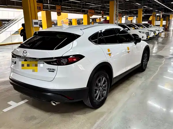 Mazda CX-4 2021