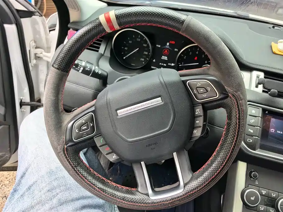 Land Rover Evoque 2017 — фото 15