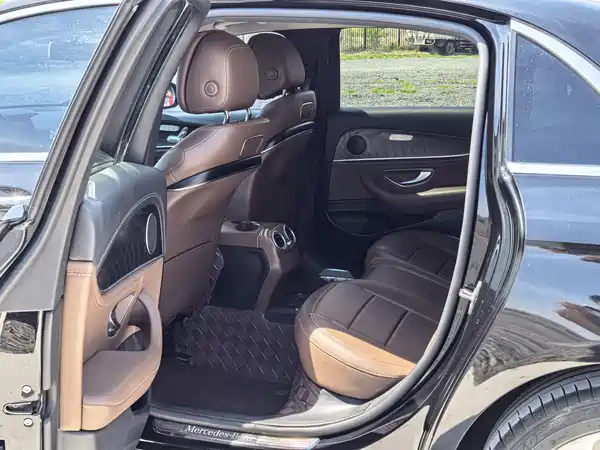Mercedes-Benz E-Class 2019