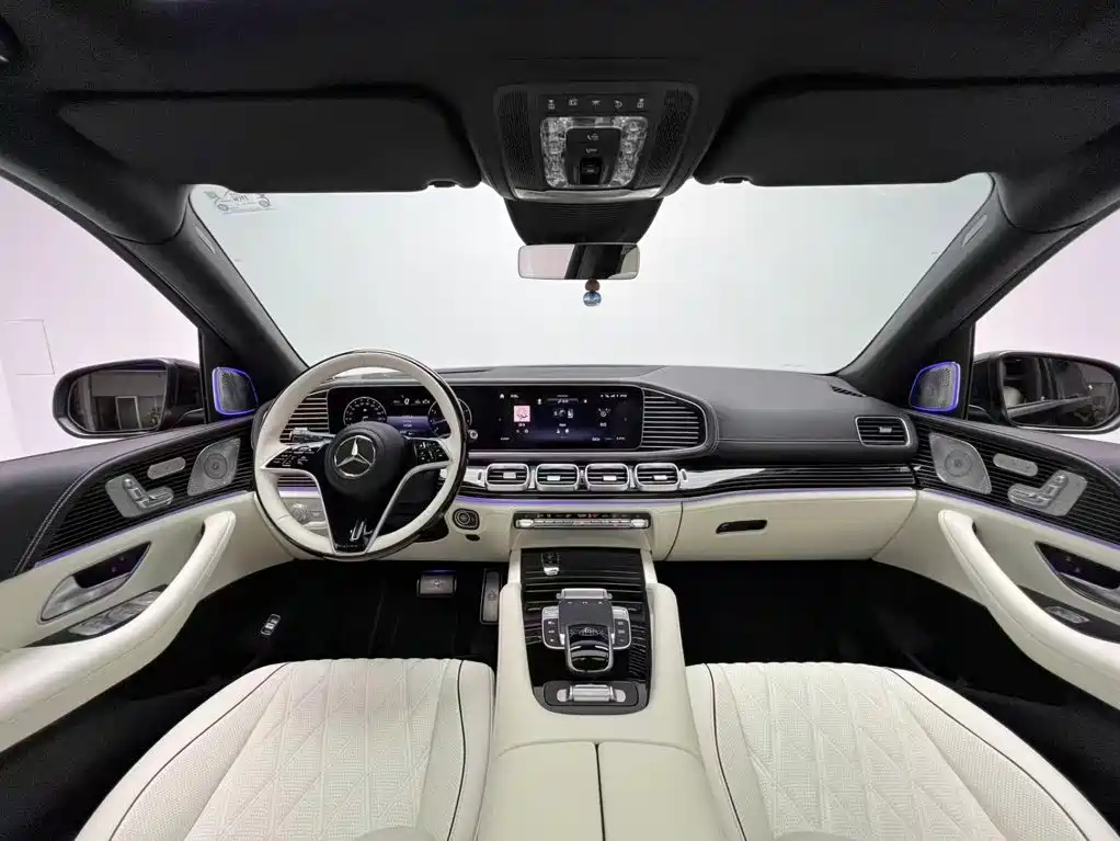 Mercedes-Benz GLS 2024 — фото 13