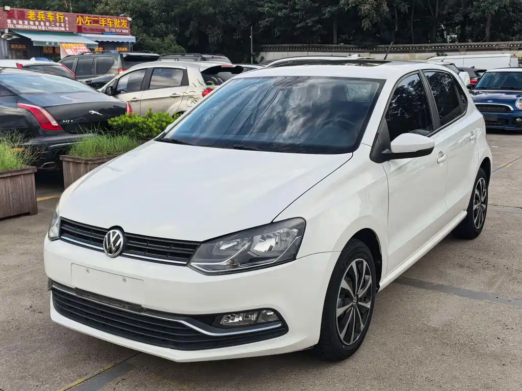 Volkswagen Polo 2016