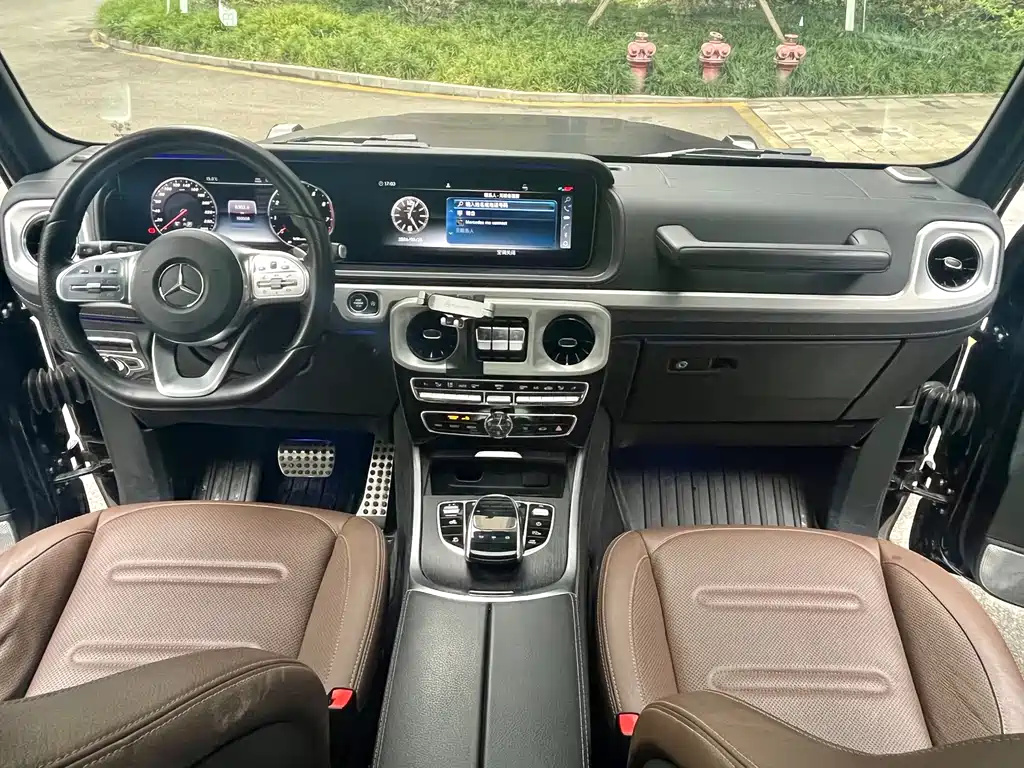 Mercedes-Benz G-Class 2021 — фото 17