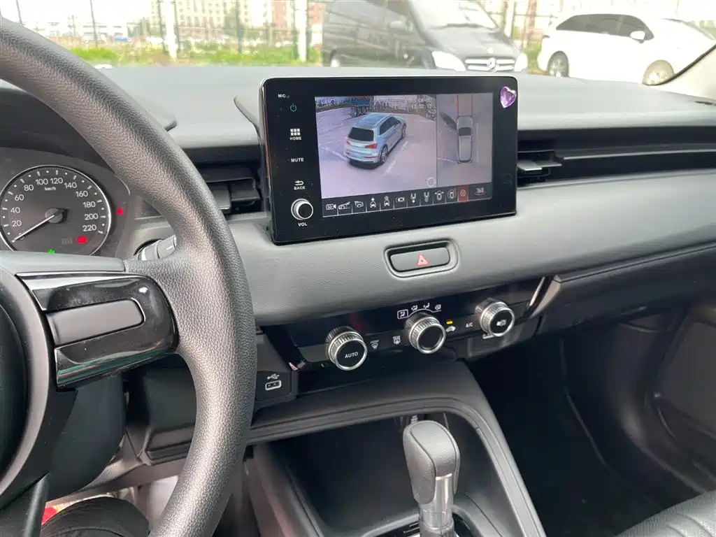 Honda Vezel 2023 — фото 20