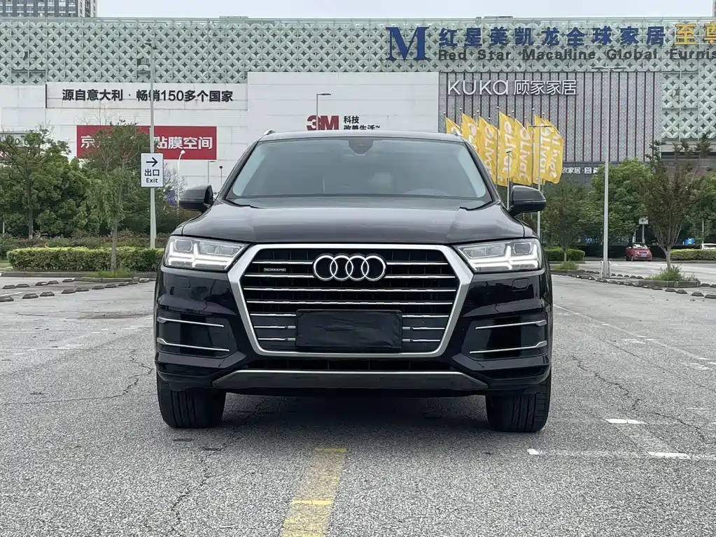 Audi Q7 2019 — фото 3