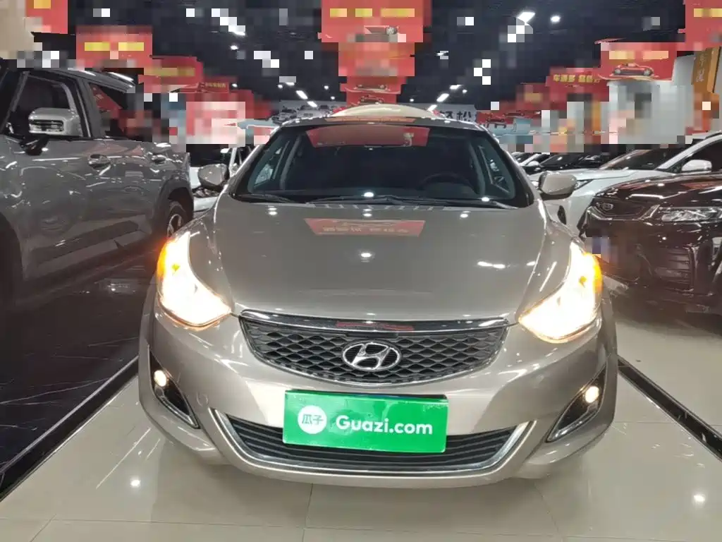Hyundai Elantra 2017