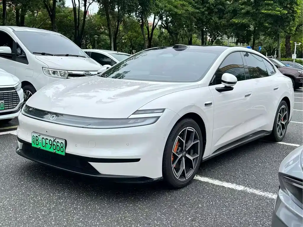 Changan Qiyuan A06 2025