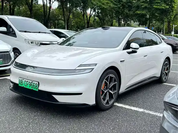 Changan Qiyuan A06 2025
