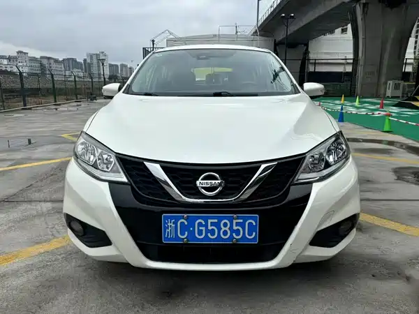 Nissan Tiida 2020
