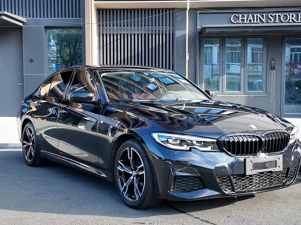 BMW 3 Series 2021