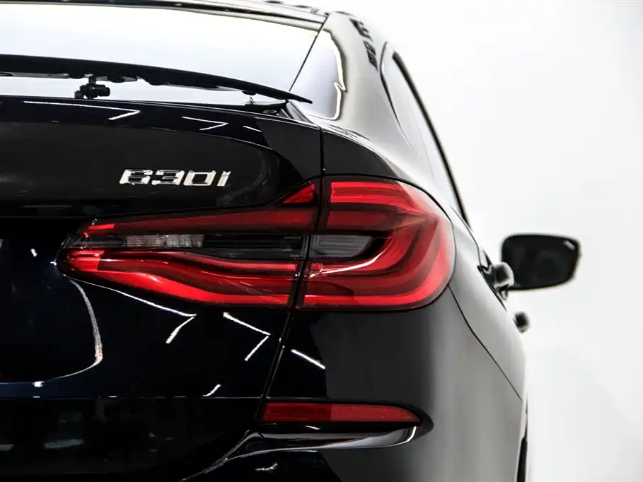 BMW 6 Series GT 2022 — фото 32