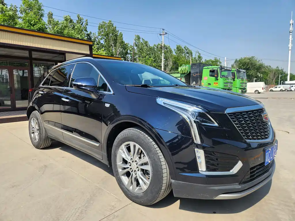 Cadillac XT5 2021 — фото 3