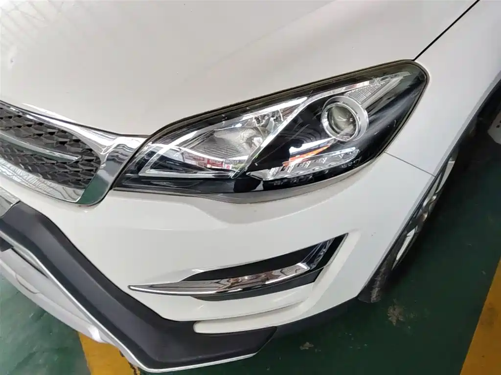 Zotye X5 2017 — фото 24