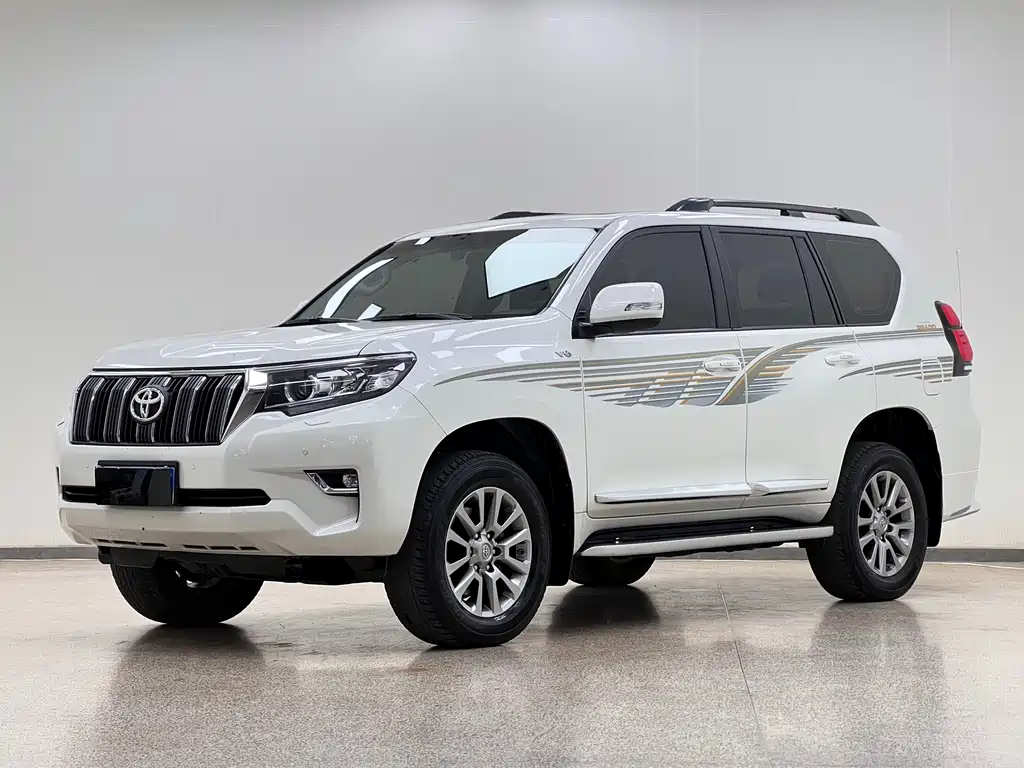 Toyota Prado 2020 — фото 1