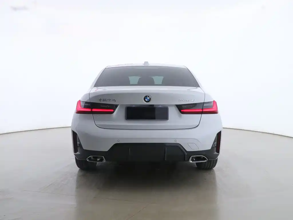 BMW 3 Series 2024