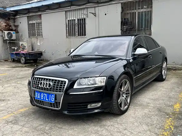 Audi S8 2008