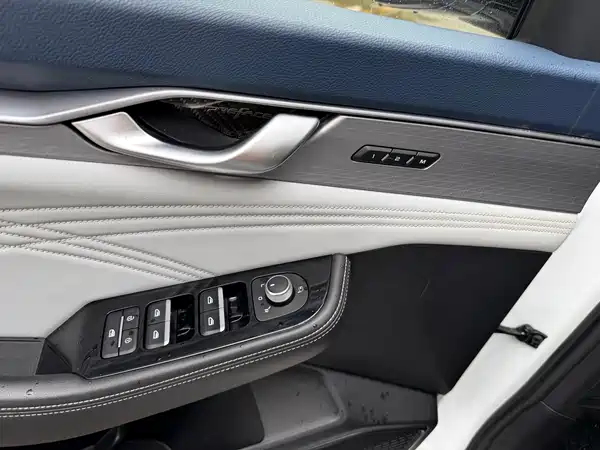 Geely Xingrui 2021