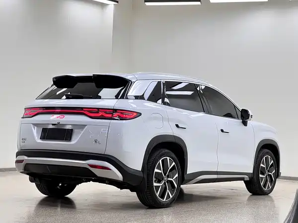 BYD Song L DM-i 2025