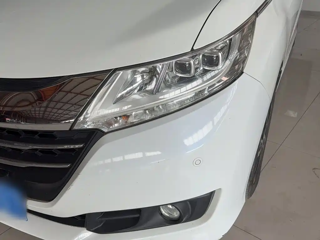 Honda Odyssey 2016 — фото 11