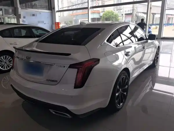 Cadillac CT5 2023