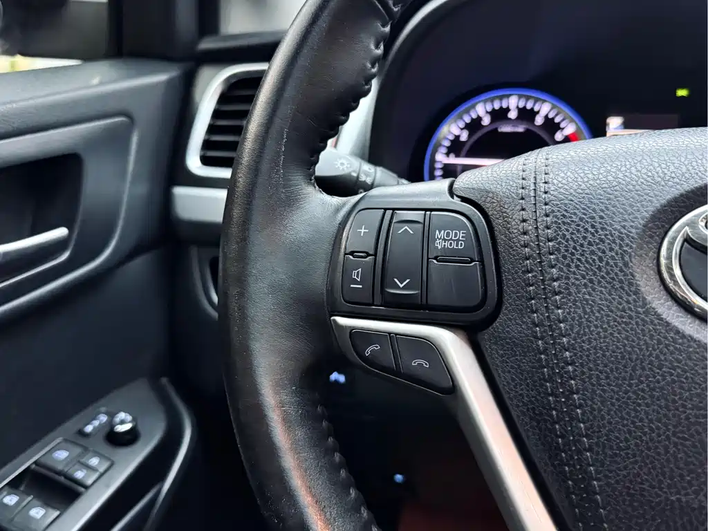 Toyota Highlander 2019 — фото 21