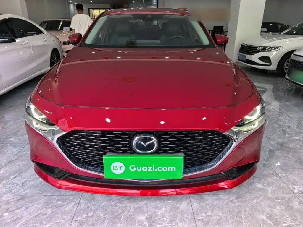 Mazda 3 Angkesela 2025