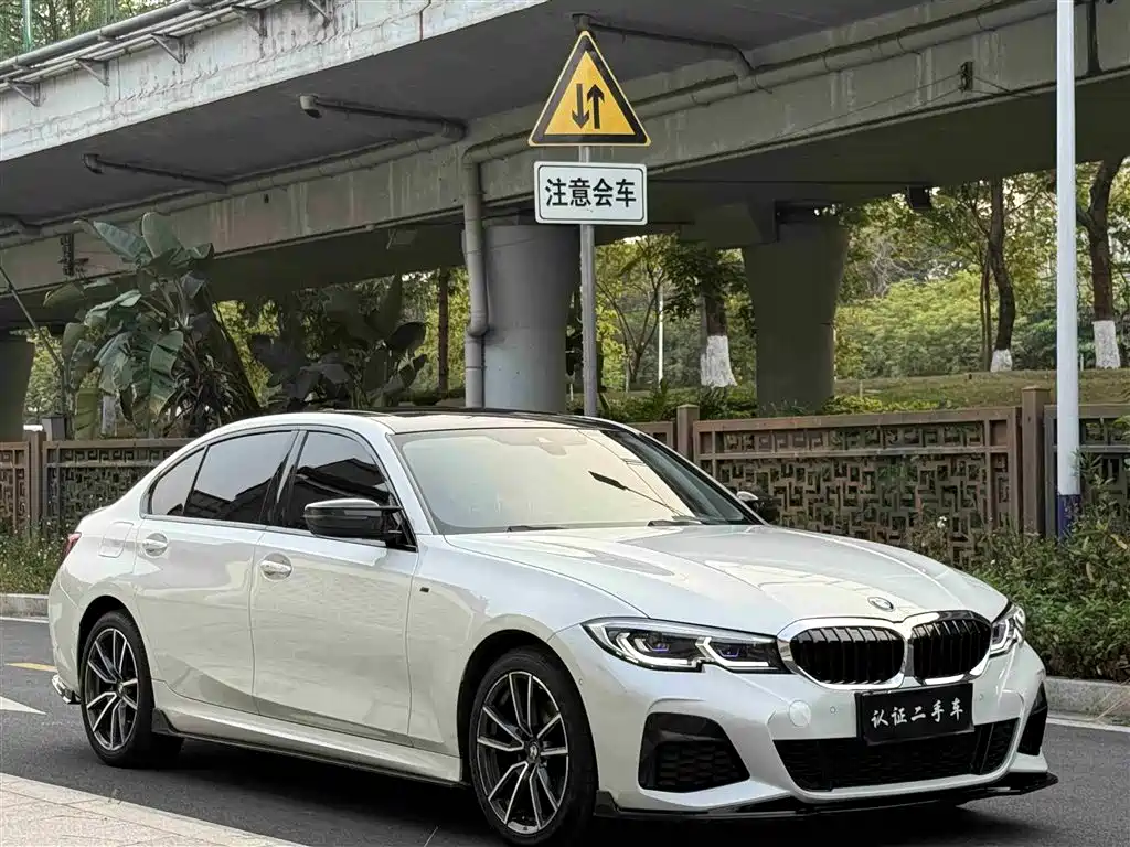 BMW 3 Series 2020 — фото 11