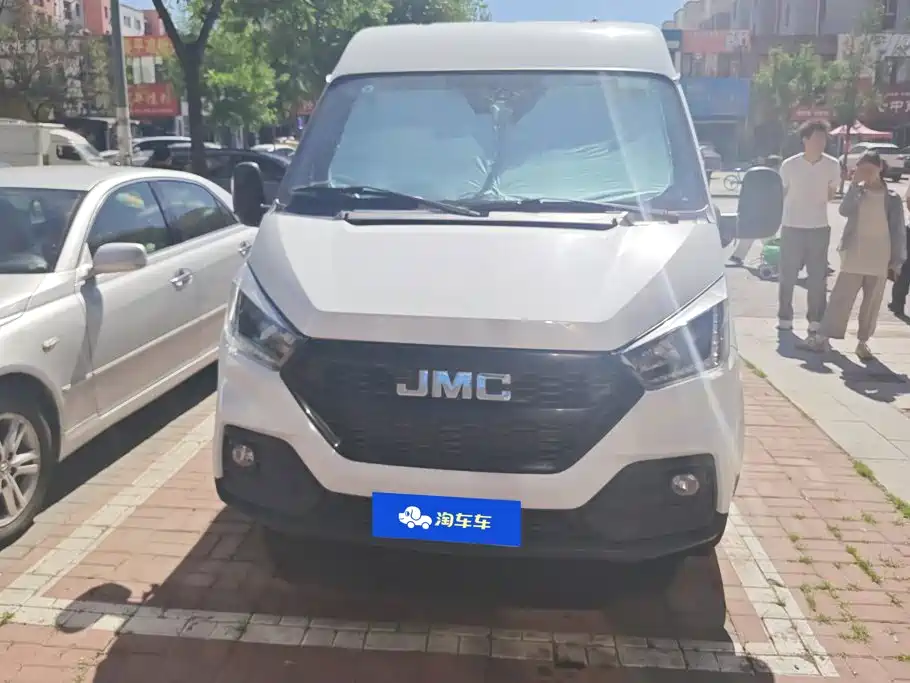 JMC Tesla 2022