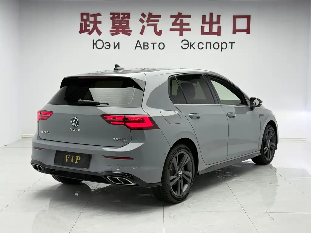Volkswagen Golf 2023