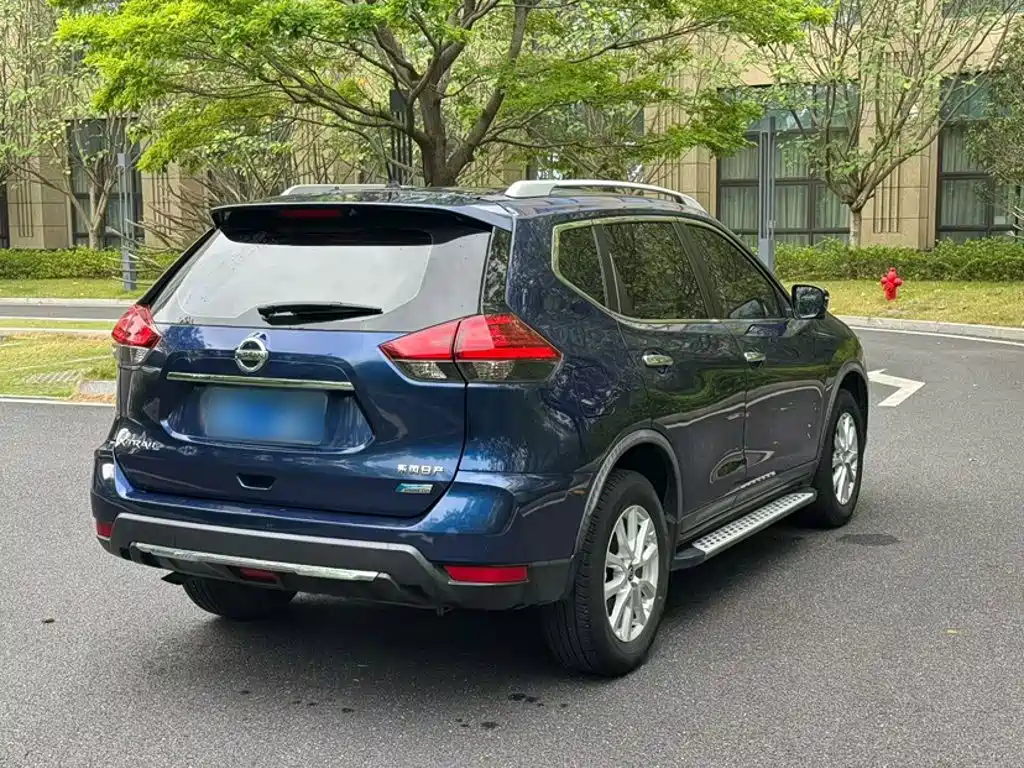 Nissan X-Trail 2018 — фото 17