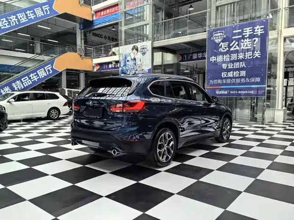 BMW X1 2021