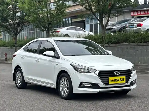 Hyundai Verna 2017