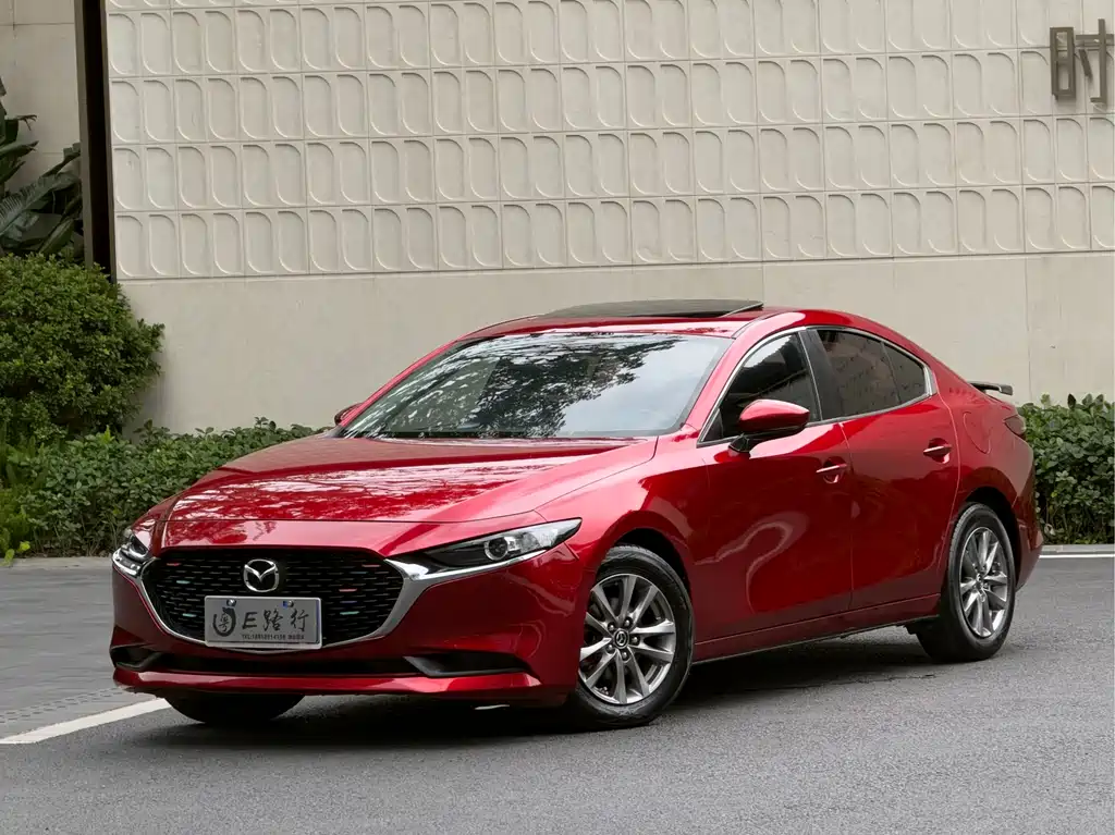 Mazda 3 Axela 2019 — фото 1