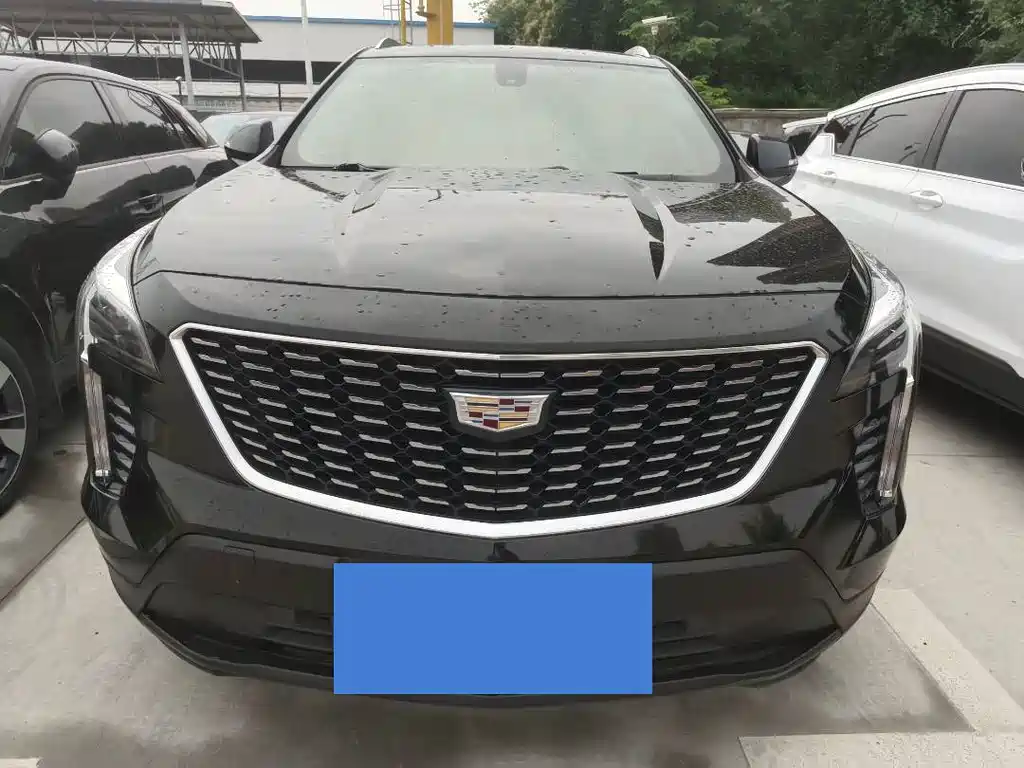 Cadillac XT4 2021 — фото 1