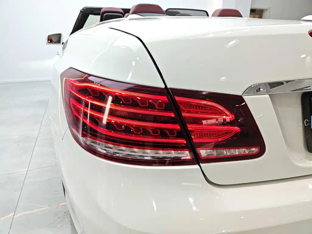Mercedes-Benz E-Class 2016 — фото 22