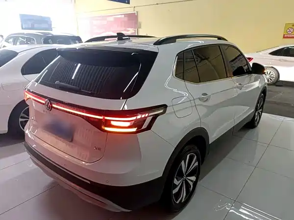 Volkswagen Tharu 2025