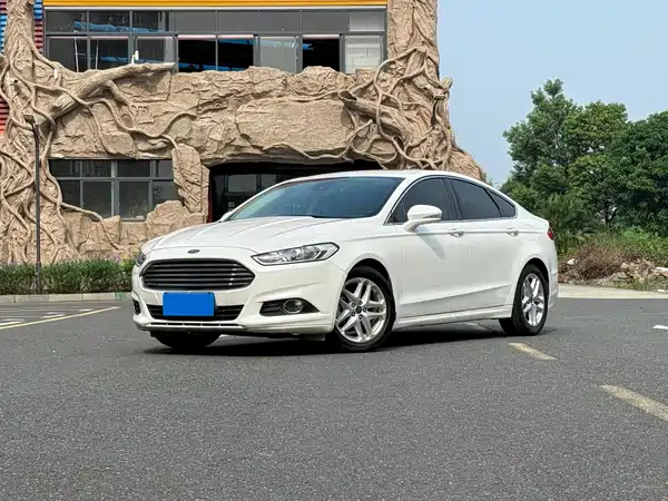 Ford Mondeo 2016