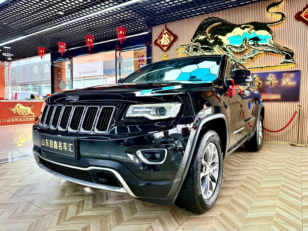 Jeep Grand Cherokee 2014 — фото 5