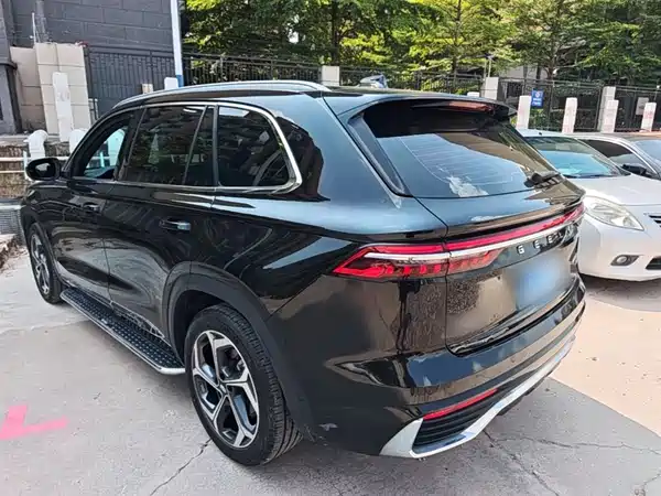 Geely Xingyue L 2024