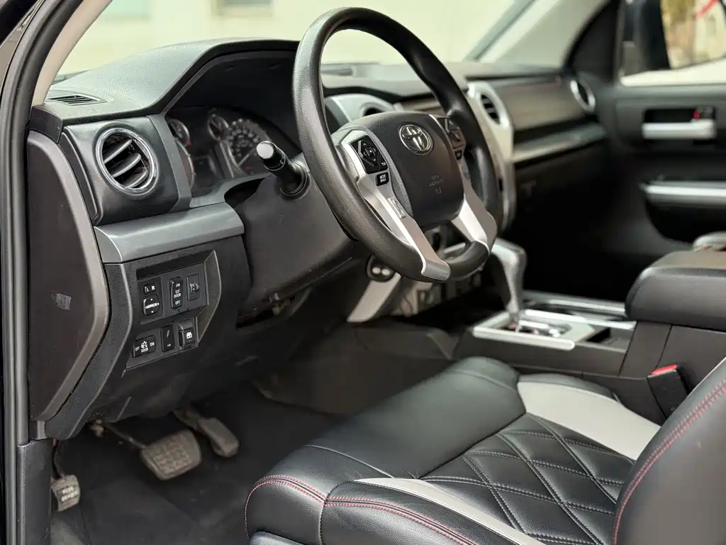 Toyota Tantu 2015 — фото 9