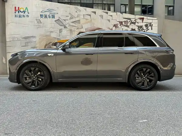 Li Auto L8 2023