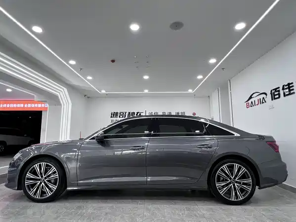 Audi A6L 2021