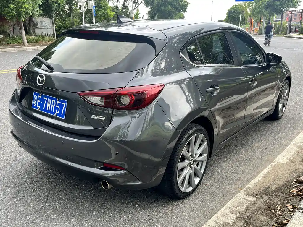 Mazda 3 Angkesela 2017