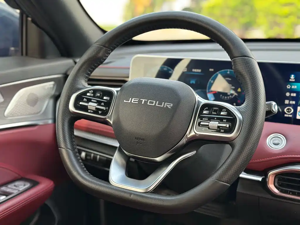 Jetour X70 PLUS 2022 — фото 20