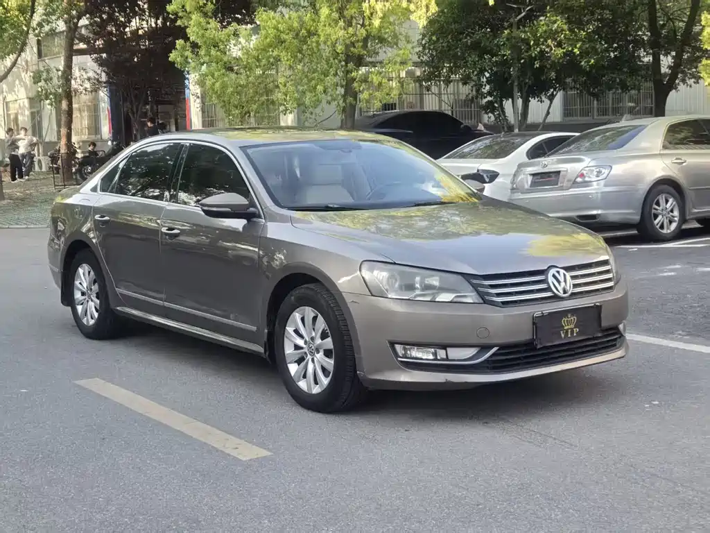 Volkswagen Passat 2014 — фото 3