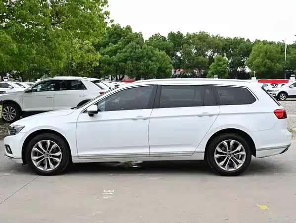 Volkswagen Viloran 2021