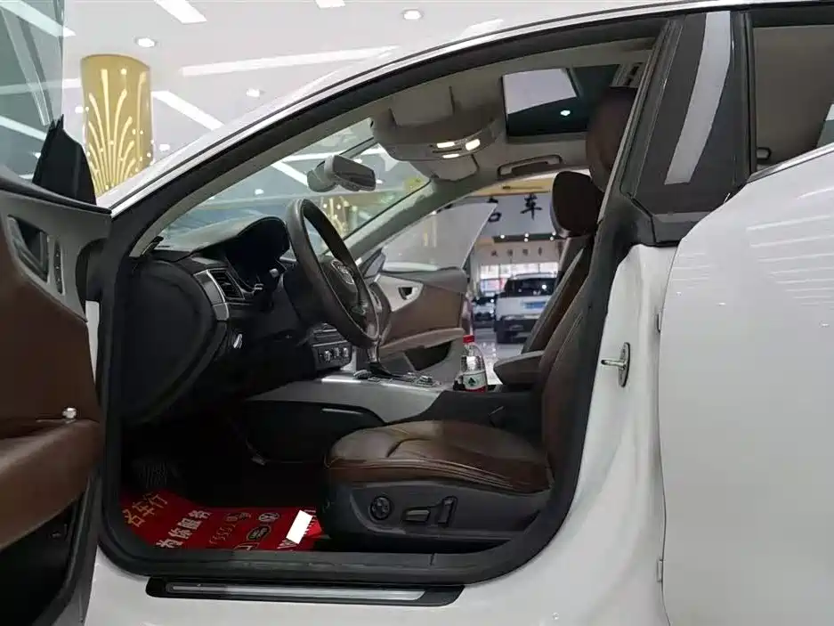 Audi A7 2012