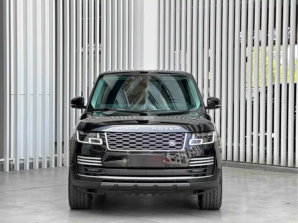 Land Rover Range Rover 2021 — фото 2