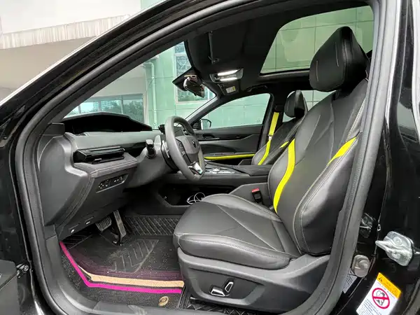 Changan UNI-V 2022