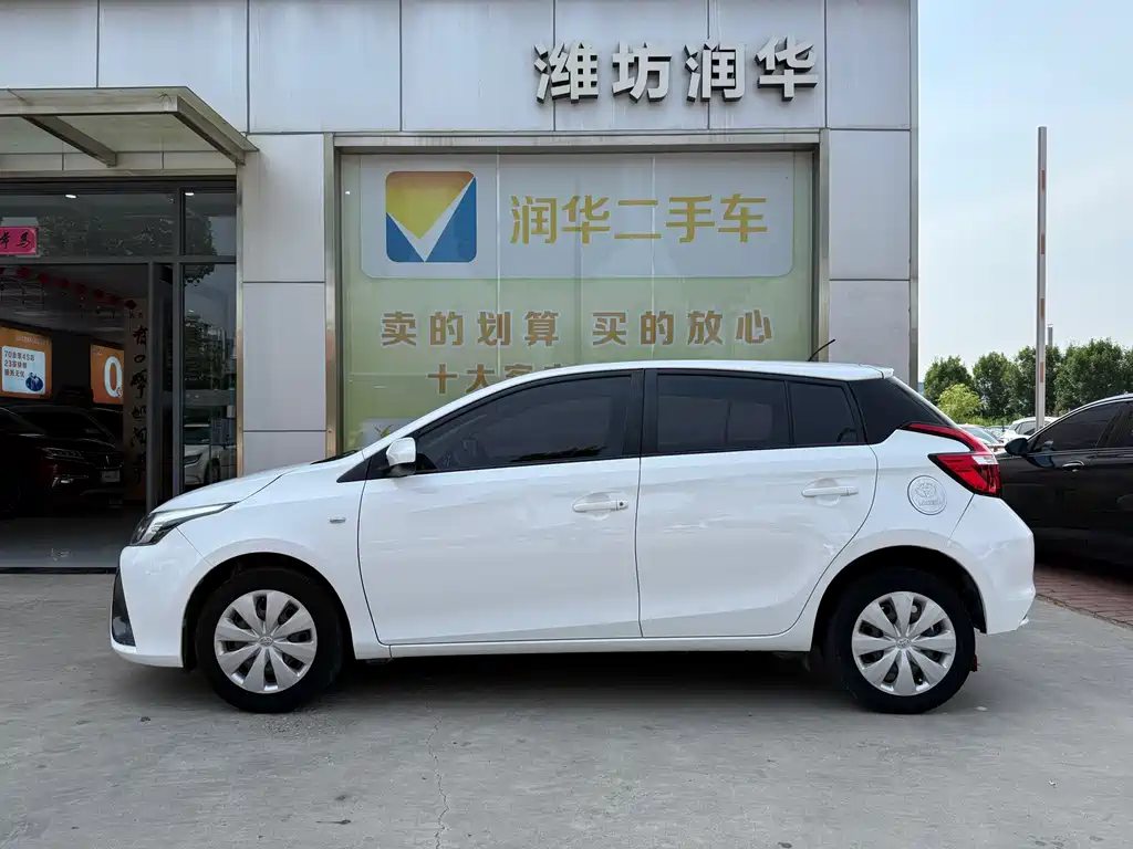 Toyota Yaris L 2016 — фото 2