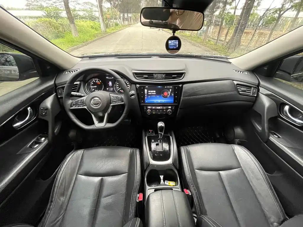 Nissan X-Trail 2019 — фото 17